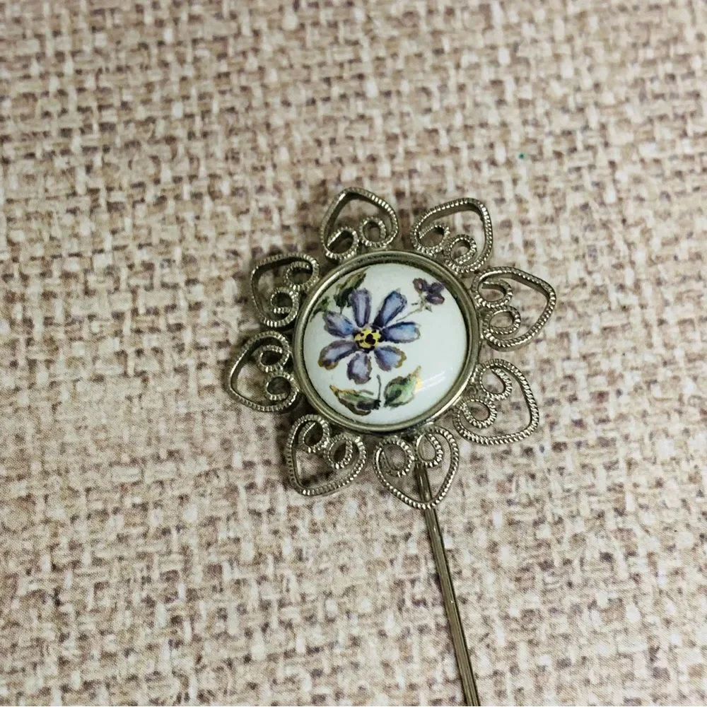 VTG Silver Porcelain Floral Stick Pin‎